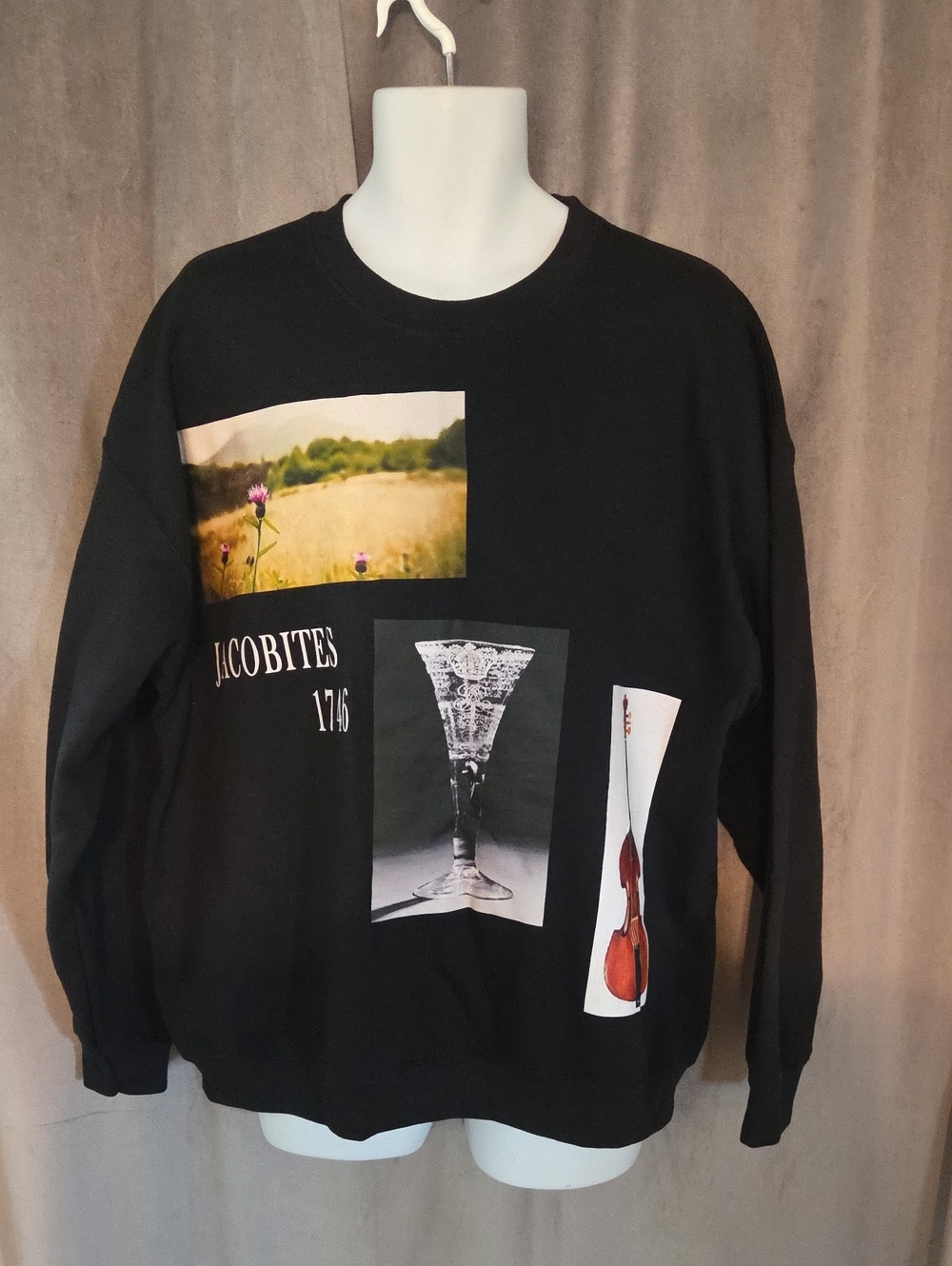 Mens XL Black Graphic Crewneck Sweater with Photographic Panels